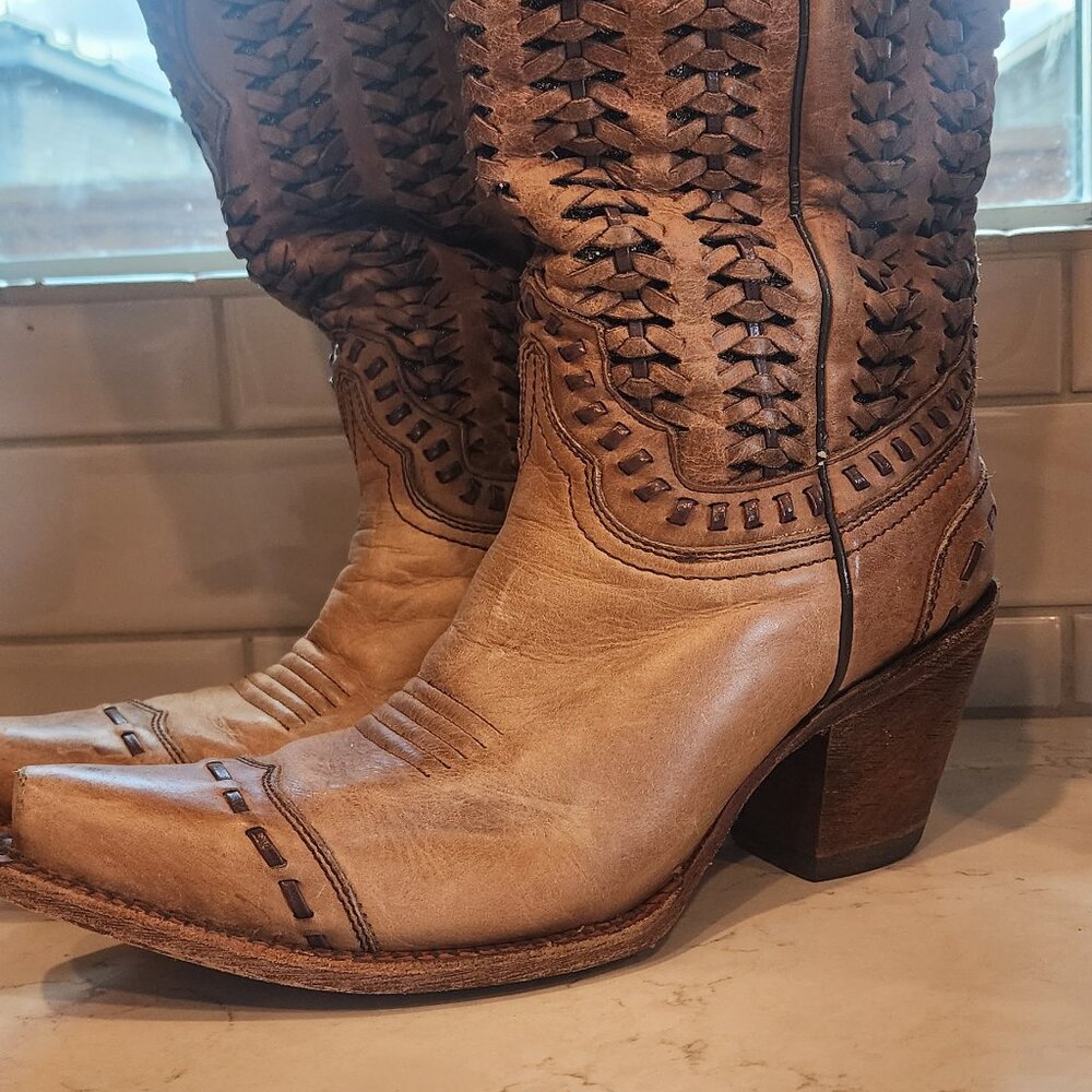 Corral Womans Boots 7.5